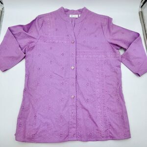 Denim & Co Cotton Eyelet Lilac Button-Down Top Tunic Sz M Embroidered 3/4 Sleeve